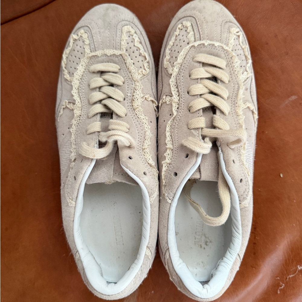 ALOHAS Lace-Trim Suede Sneakers 490 leather - Picture 2 of 9
